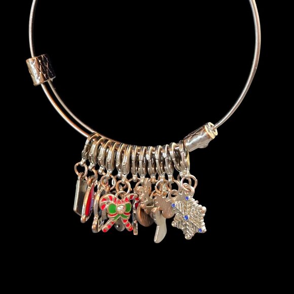 Christmas Themed Charm Bracelet With Festive Enamel Charms & Rhinestones - Picture 9 of 10